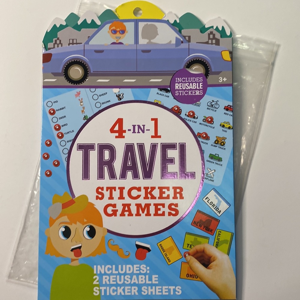 NWT Colouring bundle - Picture 10 of 12